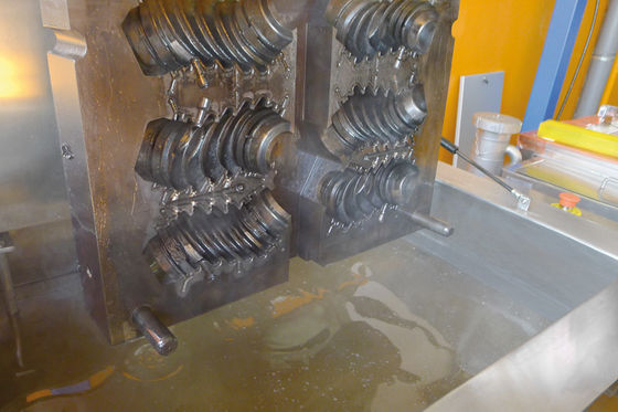 Automatic Industrial Cleaning Equipment Moulds Glass Plastic Injection Molds Clean